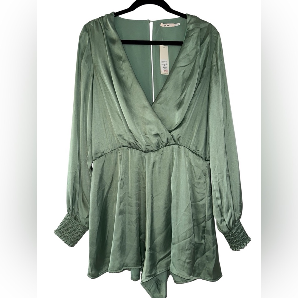 Francesca's Collections Sage Green Mini Dress